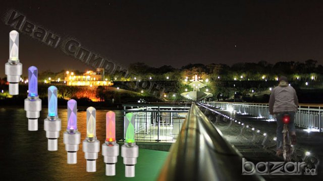 Светеща LED капачка за вентил на гума + ПОДАРЪК батерии, снимка 9 - Части за велосипеди - 13871280