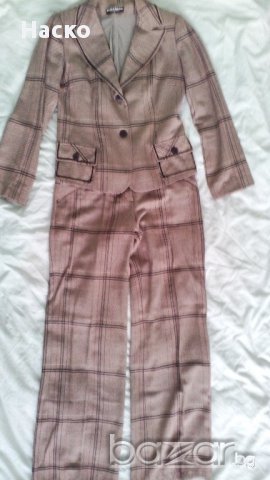 Elizabeth, дамски костюм - сако с панталон