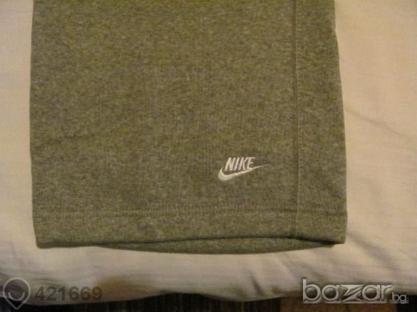 Nike долнище размер М 1фф, снимка 2 - Спортни дрехи, екипи - 6685772