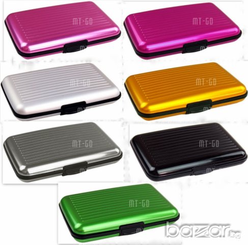 Практичен водоустойчив кейс за карти 6 лв.