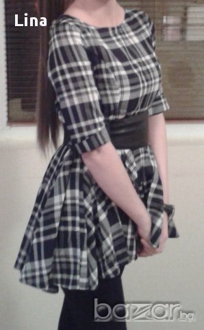 Асиметрична рокля Руника, снимка 2 - Рокли - 10165418