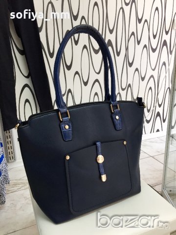 Дамска чанта, снимка 2 - Чанти - 19307162