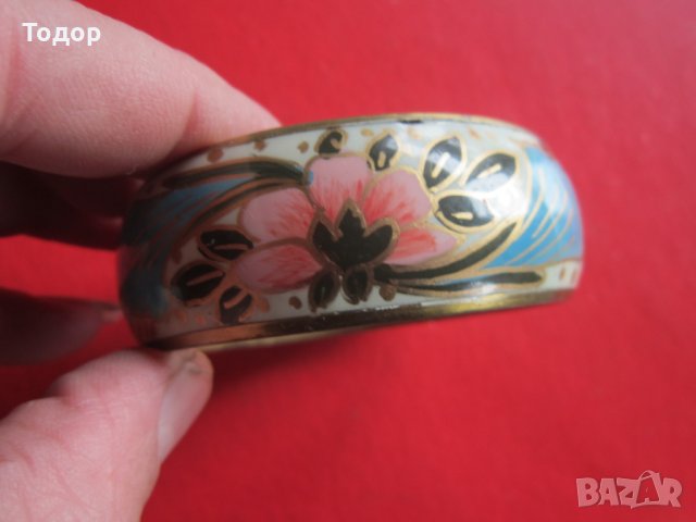 Невероятна бронзова гривна с емайл , снимка 6 - Гривни - 23700645
