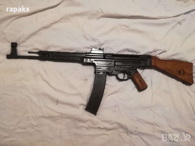 Автомат STG. Автоматична пушка, карабина, пистолет, револвер - реплика, снимка 2 - Колекции - 25774598