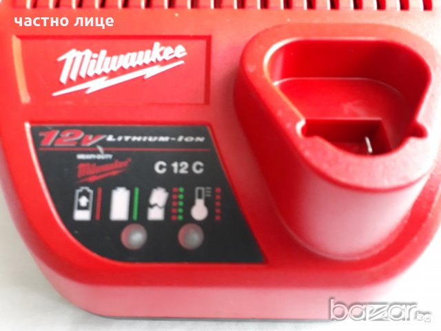 Milwaukee - зарядно за акумулаторни батерии Li-On, снимка 2 - Други инструменти - 20516893