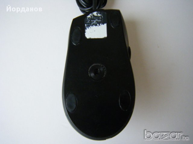 Лазерна мишка Logitech MX400, снимка 7 - Клавиатури и мишки - 15488311
