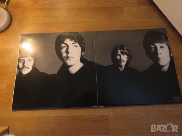 Пакет Две грамофонни плочи Бийтълс, The Beatles - love songs  .. издание 80 те , снимка 3 - Грамофонни плочи - 24999690