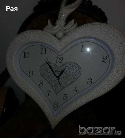 Стенен часовник във формата на сърце Baoli Clock quartz, снимка 2 - Стенни часовници - 18622106