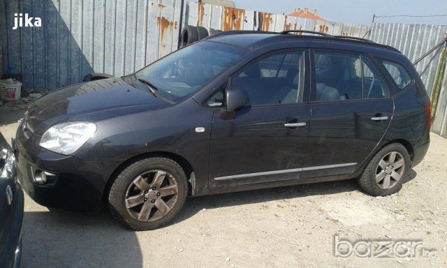 Kia Carens 2.0CRDi 16V на ЧАСТИ, снимка 4 - Автомобили и джипове - 12768794