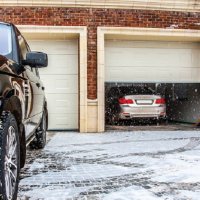 Здрави ролетни и секционни гаражни врати, охранителни ролетки/щори
