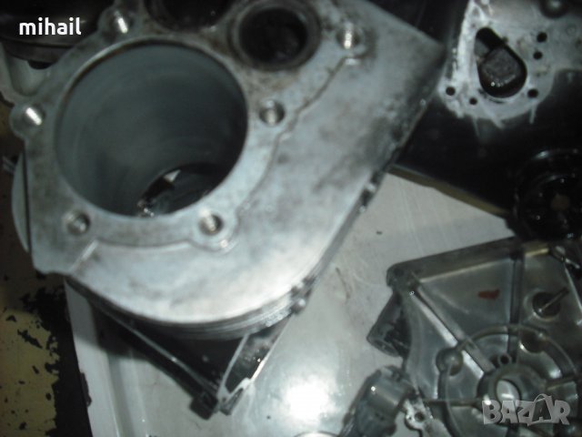 Двигател  Briggs & Stratton    на части, снимка 4 - Градинска техника - 24524927