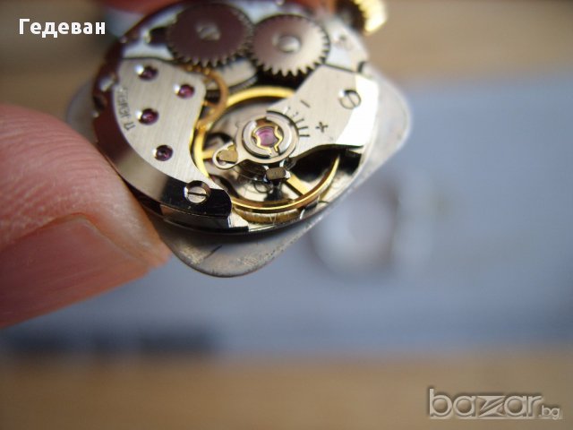 Колекционерски дамски MAURICE LACROIX, снимка 12 - Дамски - 16072776