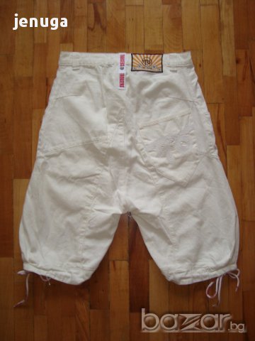 Готини потури TRS Trousers 26-27 номер, снимка 2 - Панталони - 13652330