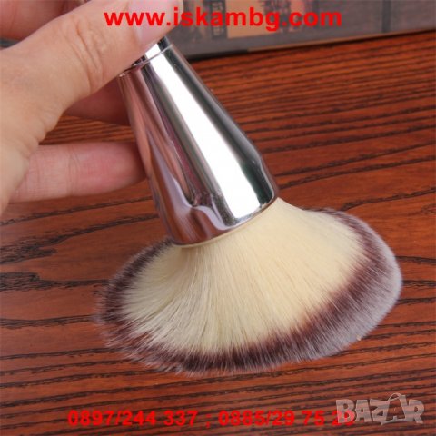 Четка за руж, пудра, фон дьо тен - код 1570, снимка 4 - Декоративна козметика - 26176801