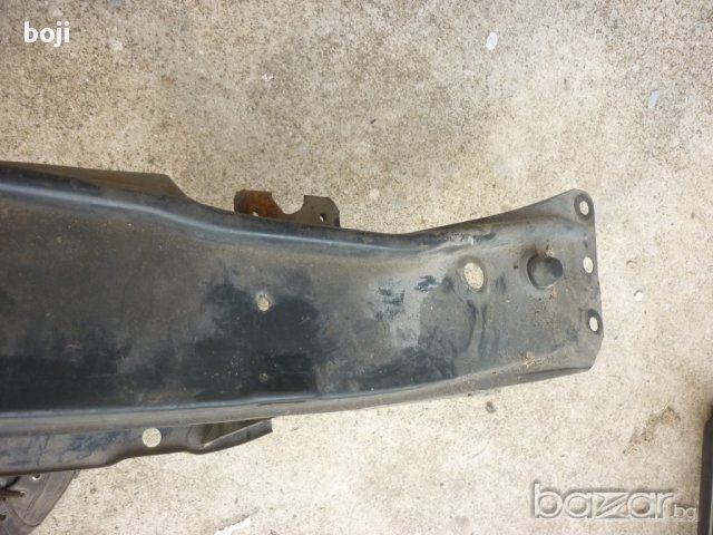 Предна маска за Фолксваген Голф 2 , снимка 6 - Части - 16063674