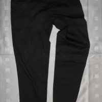 Елегантен и интересен панталон Prada, снимка 2 - Панталони - 23862670
