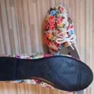 Модерни и красиви обувки (флорални) - н.39, снимка 9 - Дамски ежедневни обувки - 10527935