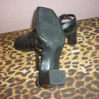 Дамски обувки, снимка 4 - Дамски обувки на ток - 20892276