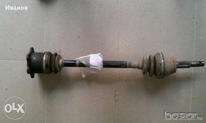 Полуоска Infiniti FX35, снимка 1