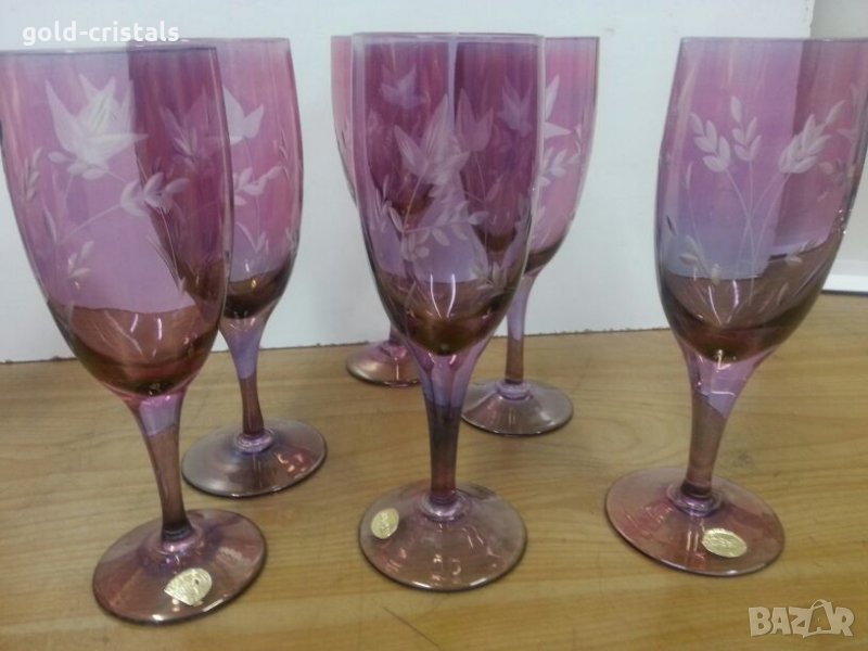  кристални чаши за вино цветно стъкло гравирани, снимка 1