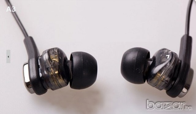 Продават се супер качествени дбуканални слушалки JVC FXT90