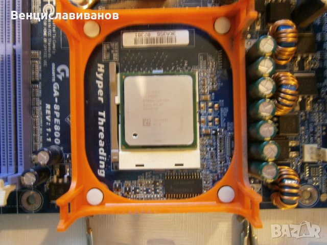 Дънна платка GA-8PE800 Процесор Intel Celeron D, снимка 3 - Дънни платки - 23509988