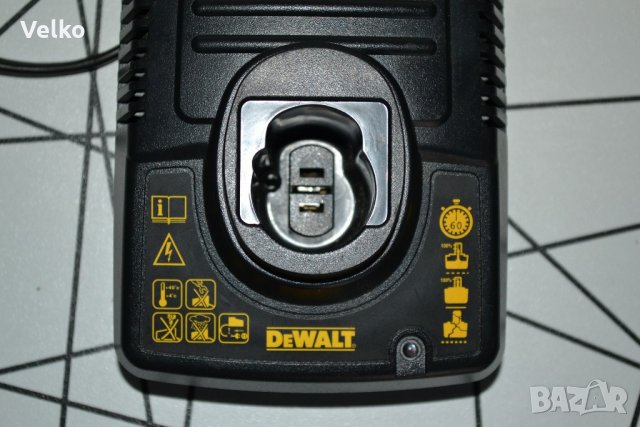 Dewalt DE 9219 зарядно 3,6 волта, снимка 2 - Други инструменти - 22170664
