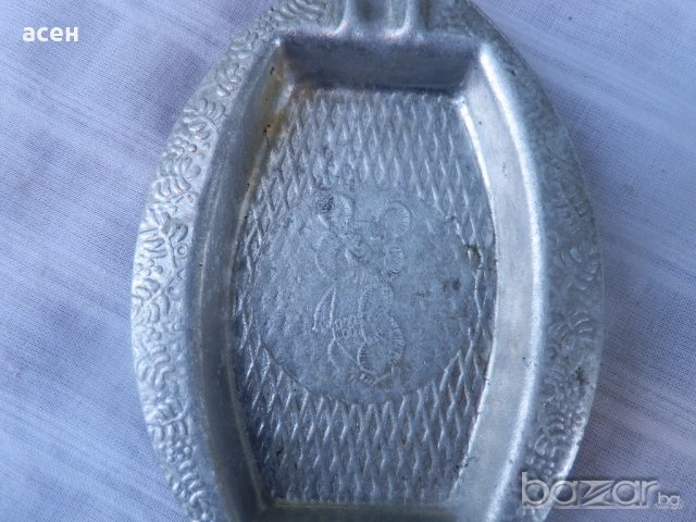 метален пепелник, снимка 2 - Други ценни предмети - 19630974