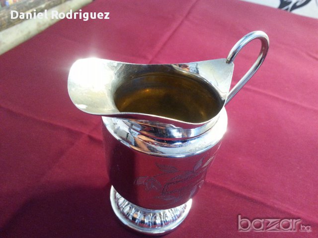 Много Красива Стара Каничка за Мляко, снимка 2 - Антикварни и старинни предмети - 17183457