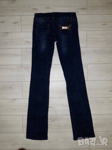 Дамски тъмносини дънки марка FRJ, снимка 3 - Дънки - 23794417