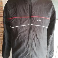 Nike тънко яке спорт, оригинал, снимка 1 - Спортни дрехи, екипи - 24657110