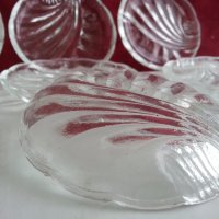 стъклени чинийки , снимка 4 - Антикварни и старинни предмети - 19806137