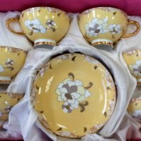 Комплект за чай/кафе от костен порцелан в жълт цвят, снимка 1 - Чаши - 24794507