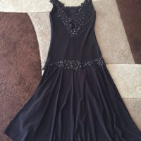 Продавам елегантна дамска рокля, снимка 1 - Рокли - 25186802