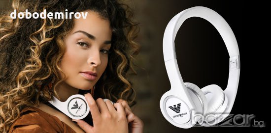 нови бели слушалки Emporio Armani оригинал, снимка 1 - Слушалки и портативни колонки - 15884618