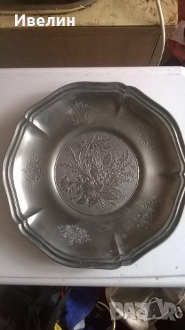 стара викторианска чиния за стена
