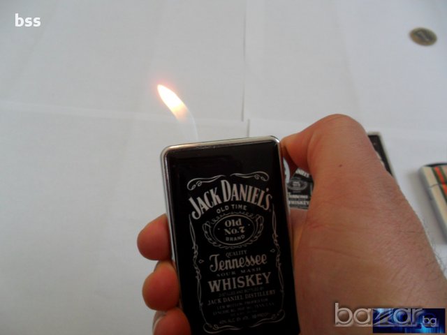 Метална запалка Jack Daniel's, снимка 2 - Запалки - 8991319
