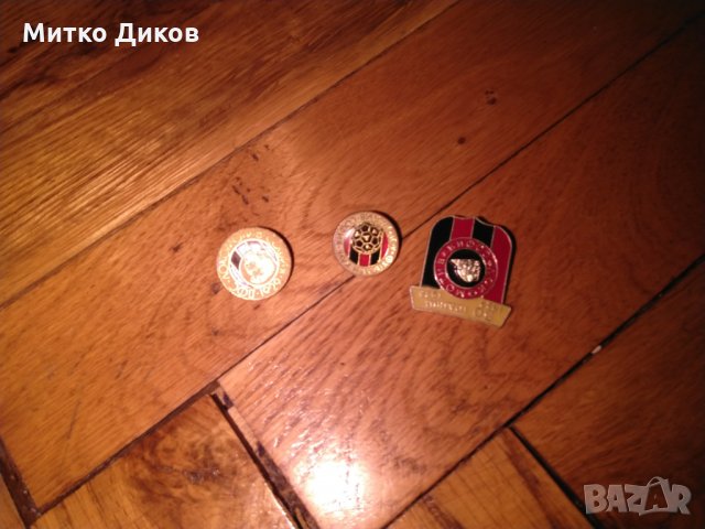 Значки на Локомотив София-50г-1979г и други