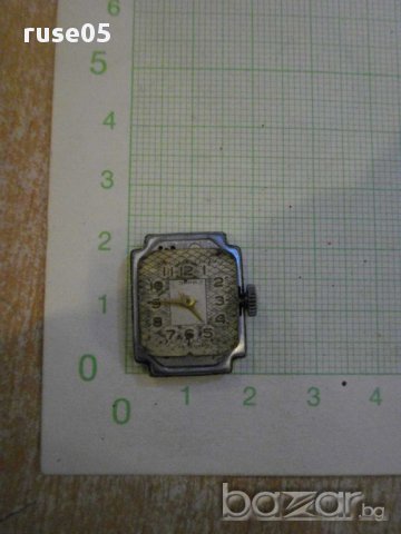 Часовник дамски "ЗАРЯ" ръчен съветски, снимка 4 - Дамски - 8543465