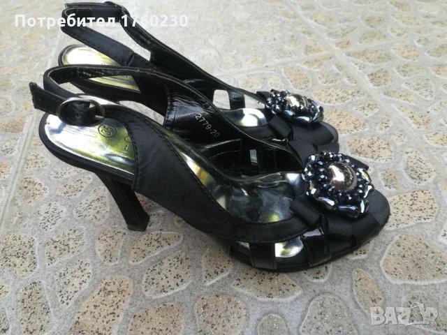 Италиански официални сандали с камъни, снимка 4 - Сандали - 22315585