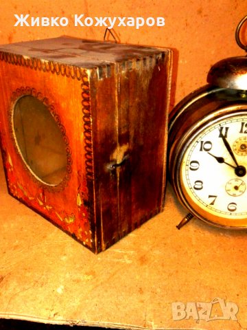 Кутии за будилници.Оригинал., снимка 3 - Антикварни и старинни предмети - 23507772