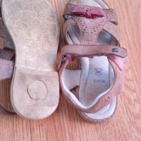 Продавам детски обувки, снимка 8 - Детски маратонки - 22539192