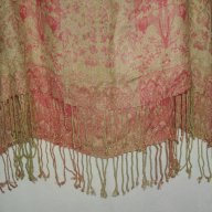 Огромен памучен шал с ресни в охра и малина, снимка 3 - Шалове - 13324017