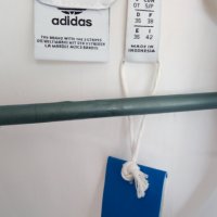 Оригинално горнище adidas Originals, снимка 3 - Суичъри - 24117197