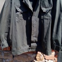 Стара военна куртка, снимка 3 - Антикварни и старинни предмети - 22700666