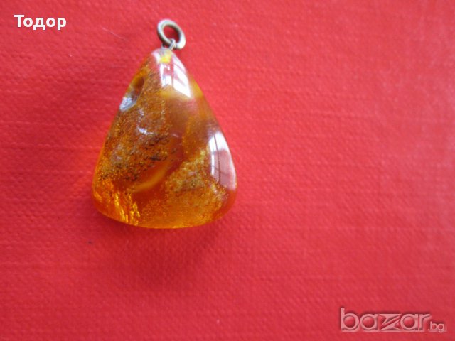 Невероятна висулка медальон колие от естествен балтийски кехлибар, снимка 3 - Колиета, медальони, синджири - 17958155