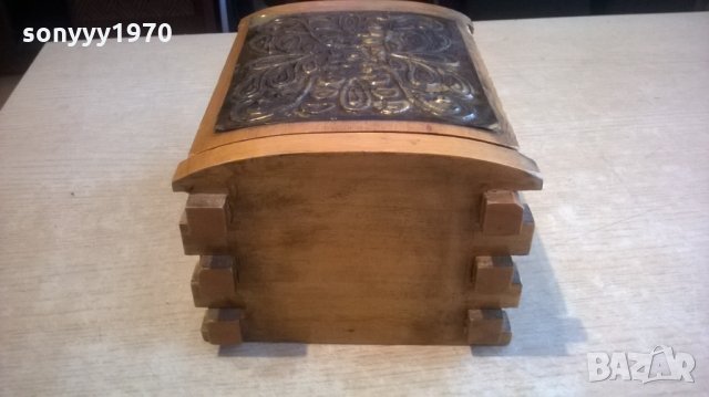 ретро дървена кутия с метален обков-1977г-22х16х11см, снимка 11 - Колекции - 24152627