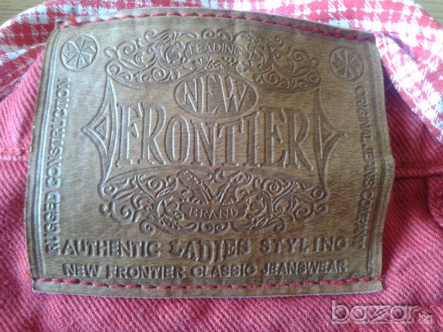 Дънкови къси панталони с колан (дамски, червени) - Оригинални, снимка 5 - Къси панталони и бермуди - 7834290