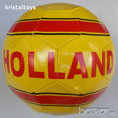 Футболна топка с националните отбори на Италия, Холандия, Германия, Франция и Русия., снимка 2 - Други спортове - 18373886