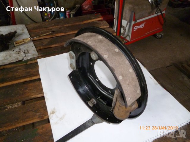 Спирачна плоча за ГАЗ 69, снимка 3 - Части - 24173166